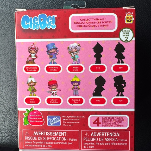 Strawberry Shortcake Figure🍓 - Picture 2 of 2